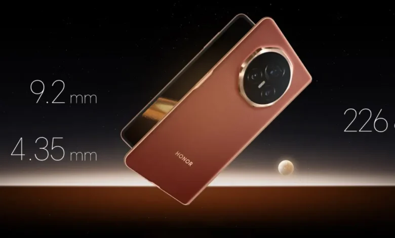 HONOR Magic V3